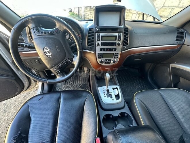 Hyundai Santa Fe 2008, 208,806 km - 2.0 l - Qusar
