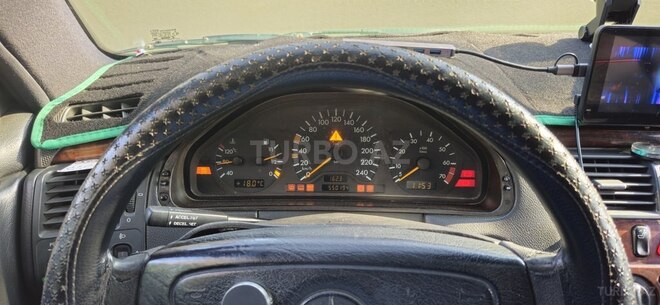 Mercedes E 200 1997, 550,100 km - 2.0 l - Bakı