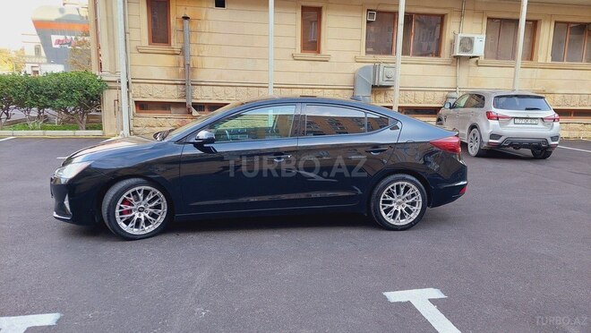 Hyundai Elantra 2018, 126,000 km - 1.4 l - Bakı
