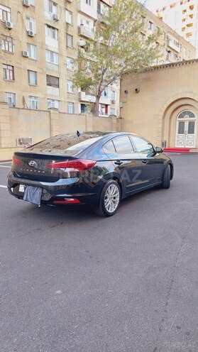 Hyundai Elantra 2018, 126,000 km - 1.4 l - Bakı