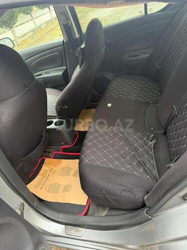 Nissan Versa 2013, 180,000 km - 1.6 l - Bakı
