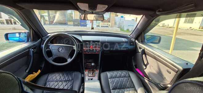Mercedes C 200 1999, 272,000 km - 2.0 l - Sumqayıt