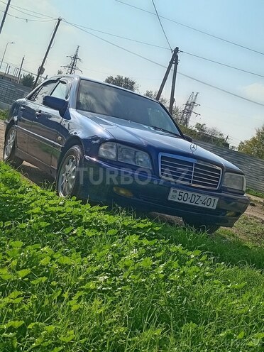 Mercedes C 200 1999, 272,000 km - 2.0 l - Sumqayıt