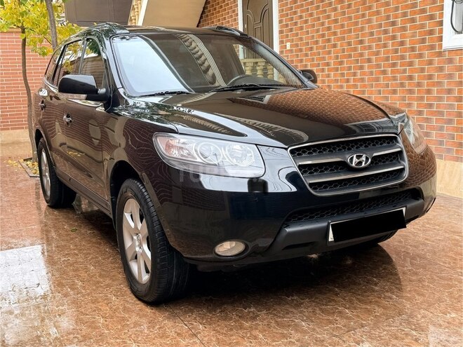 Hyundai Santa Fe-12