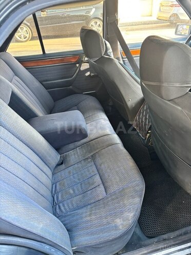 Mercedes 220 E 1992, 568,525 km - 2.2 л - Bakı