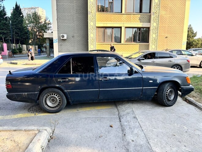 Mercedes 220 E 1992, 568,525 km - 2.2 л - Bakı