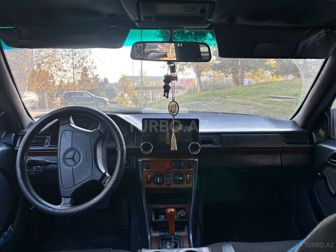 Mercedes 220 E 1992, 568,525 km - 2.2 л - Bakı