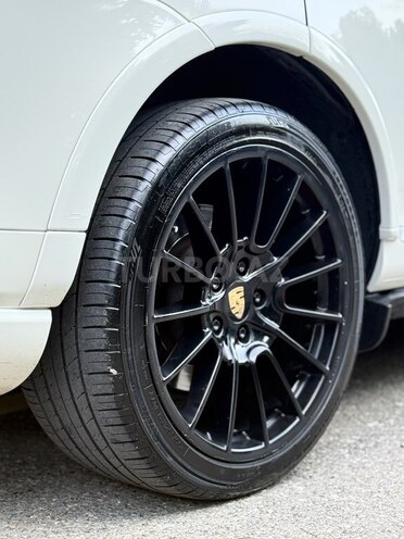Porsche Cayenne Turbo S 2009, 217,000 km - 4.8 l - Bakı