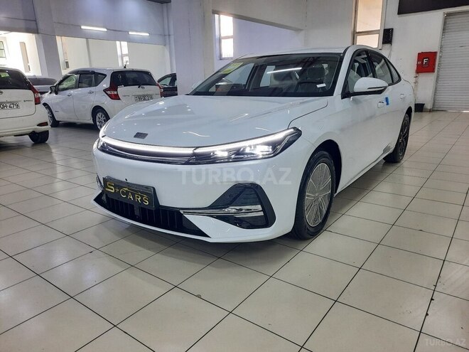 Geely Galaxy A7-3