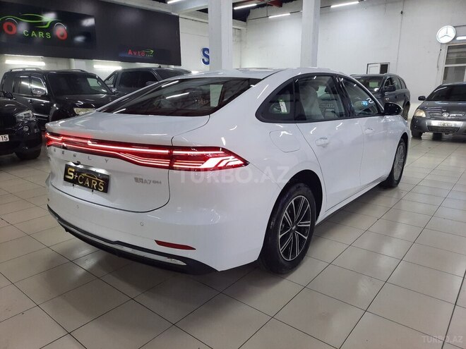 Geely Galaxy A7-6