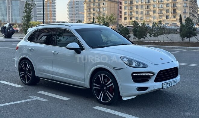 Porsche Cayenne GTS 2013, 161,000 km - 4.8 l - Bakı