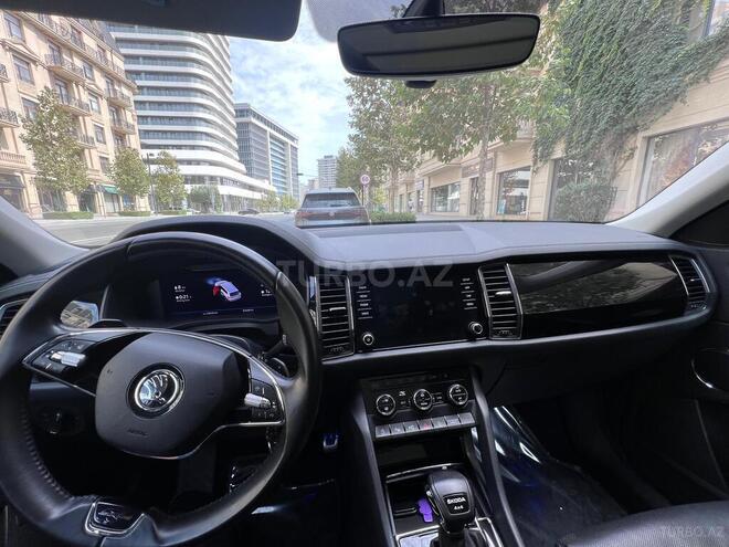 Skoda Kodiaq 2023, 92,000 km - 2.0 л - Bakı