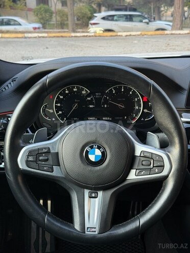 BMW 530 2017, 135,000 km - 2.0 l - Bakı