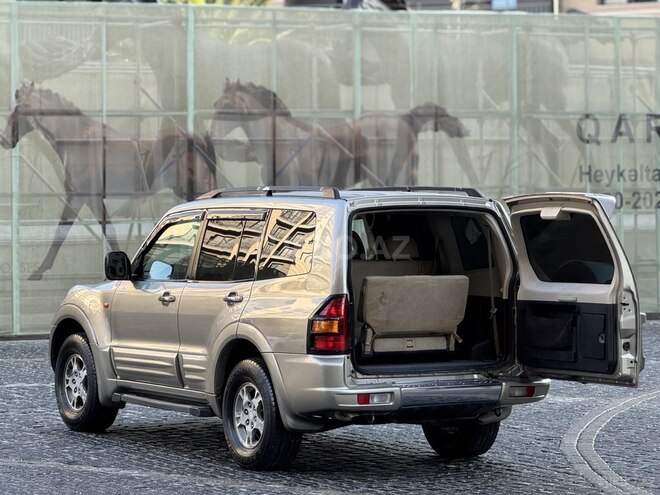 Mitsubishi Pajero 2001, 280,000 km - 3.5 l - Bakı