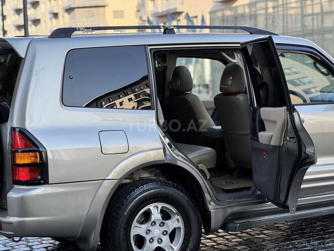 Mitsubishi Pajero 2001, 280,000 km - 3.5 l - Bakı