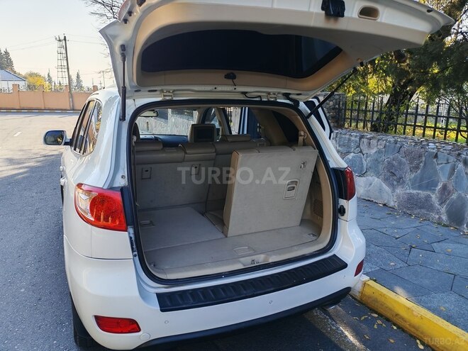 Hyundai Santa Fe 2008, 218,000 km - 2.7 l - Zaqatala