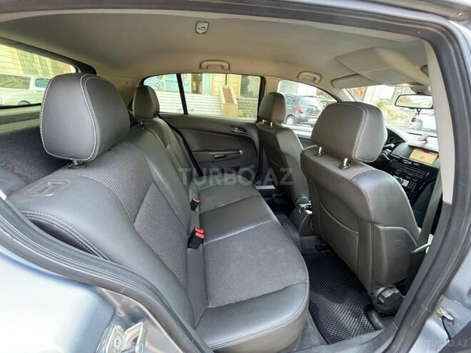 Opel Astra 2009, 280,000 km - 1.3 l - Bakı