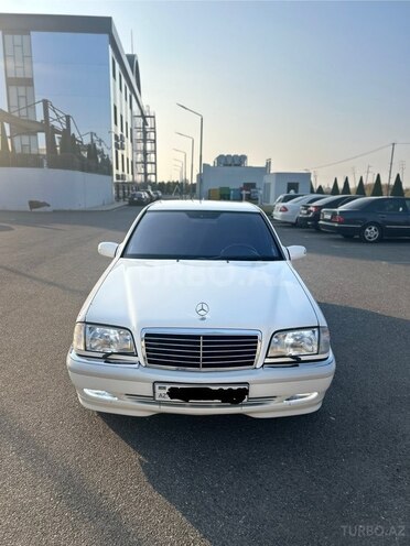 Mercedes C 240 1998, 379,361 km - 2.4 l - Ağcabədi