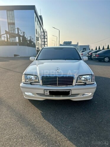 Mercedes C 240 1998, 379,361 km - 2.4 l - Ağcabədi