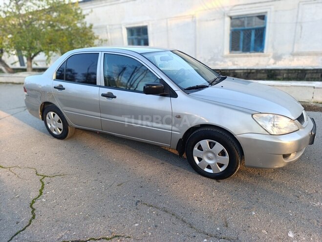 Mitsubishi Lancer 2006, 305,000 km - 1.3 l - Bakı