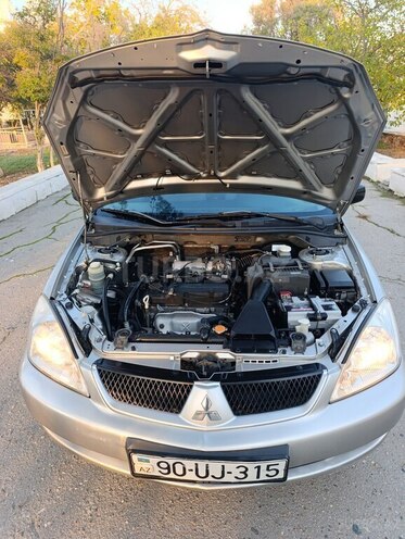 Mitsubishi Lancer 2006, 305,000 km - 1.3 l - Bakı
