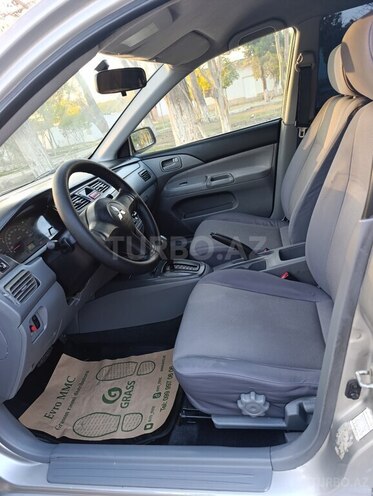 Mitsubishi Lancer 2006, 305,000 km - 1.3 l - Bakı