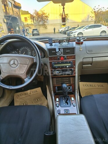Mercedes C 220 1996, 390,000 km - 2.2 л - Bakı