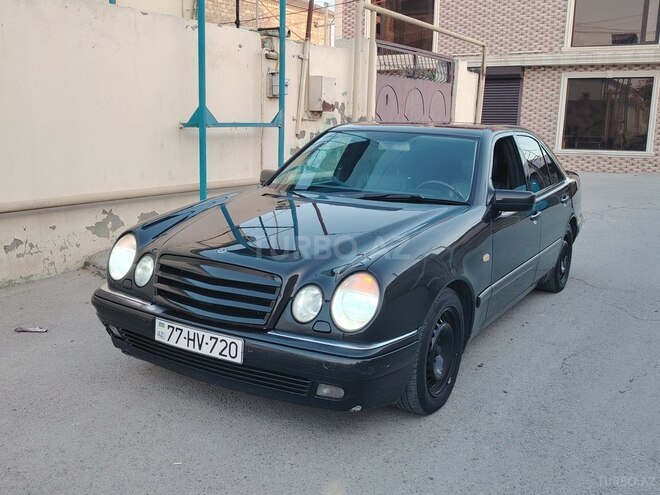Mercedes E 240 1999, 325,000 km - 2.4 l - Bakı