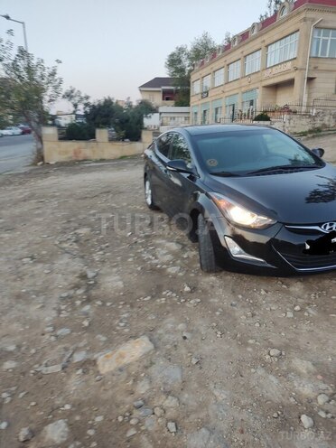 Hyundai Elantra 2015, 173,400 km - 1.8 л - Bakı