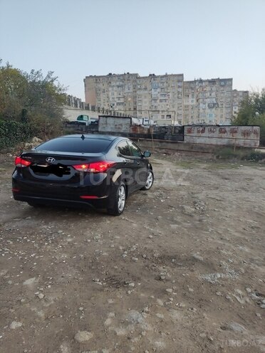 Hyundai Elantra 2015, 173,400 km - 1.8 л - Bakı
