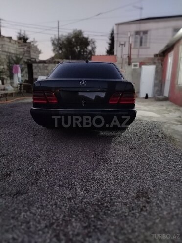 Mercedes E 240 1998, 397,325 km - 2.4 l - Bakı