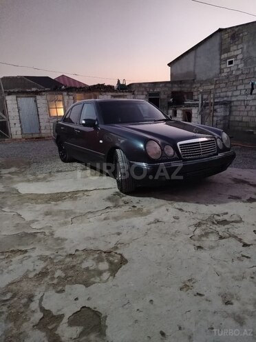 Mercedes E 240 1998, 397,325 km - 2.4 l - Bakı