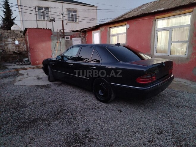 Mercedes E 240 1998, 397,325 km - 2.4 l - Bakı