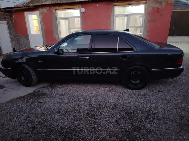 Mercedes E 240 1998, 397,325 km - 2.4 l - Bakı