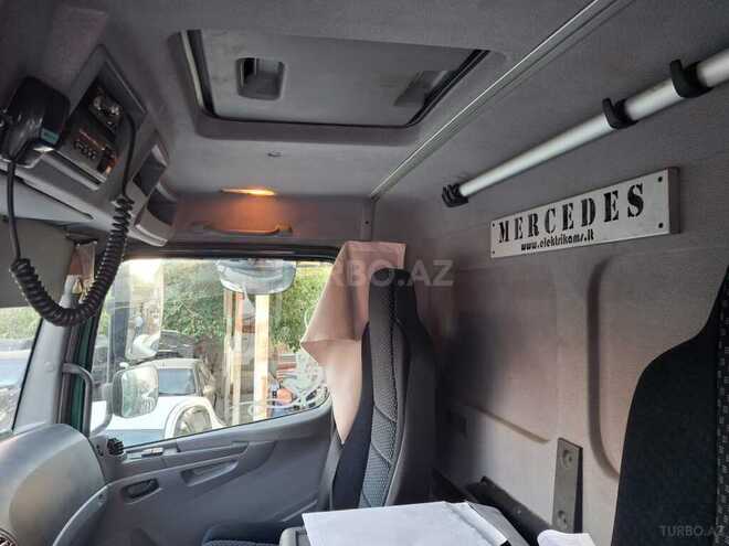 Mercedes Axor 2533 2011, 626,000 km - 7.2 l - Bakı