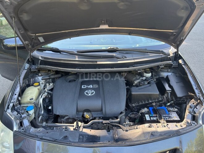 Toyota Auris 2008, 280,000 km - 1.4 l - Mingəçevir