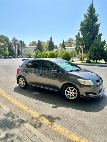 Toyota Auris 2008, 280,000 km - 1.4 l - Mingəçevir
