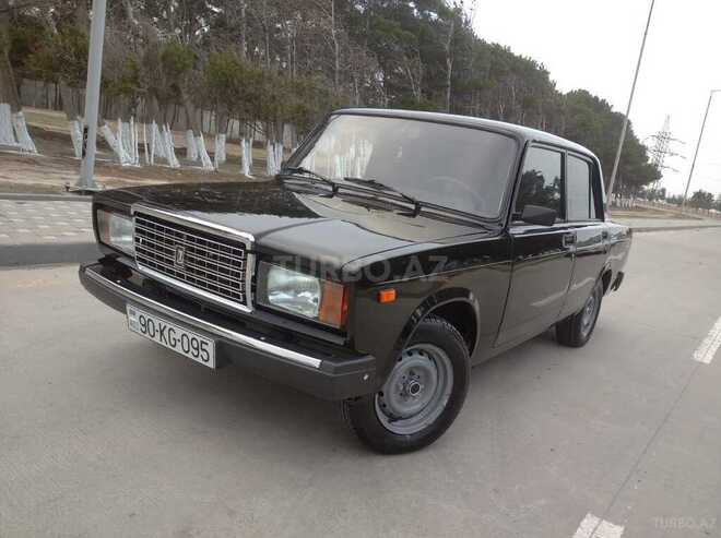 LADA (VAZ) 2107-1