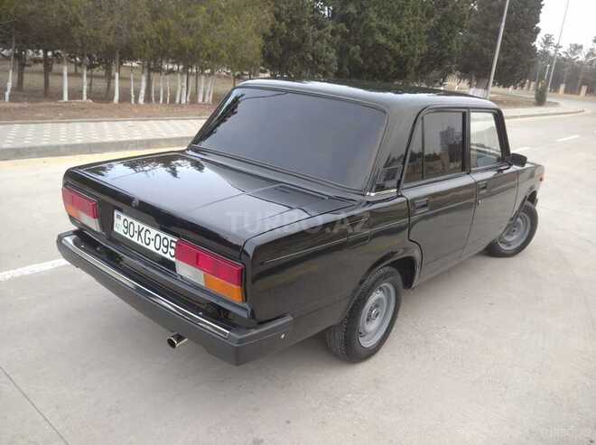 LADA (VAZ) 2107-17