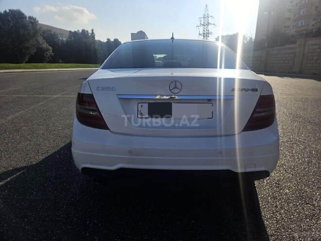 Mercedes C 250 2014, 167,000 km - 1.8 l - Bakı