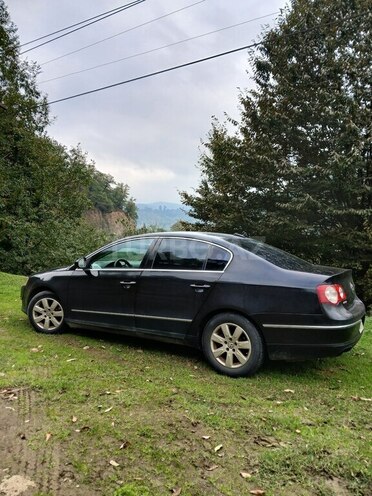 Volkswagen Passat 2005, 177,774 km - 2.0 л - Lənkəran