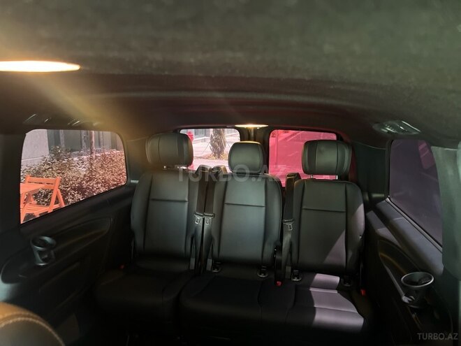 Mercedes  2017, 99,000 km - 2.0 l - Bakı