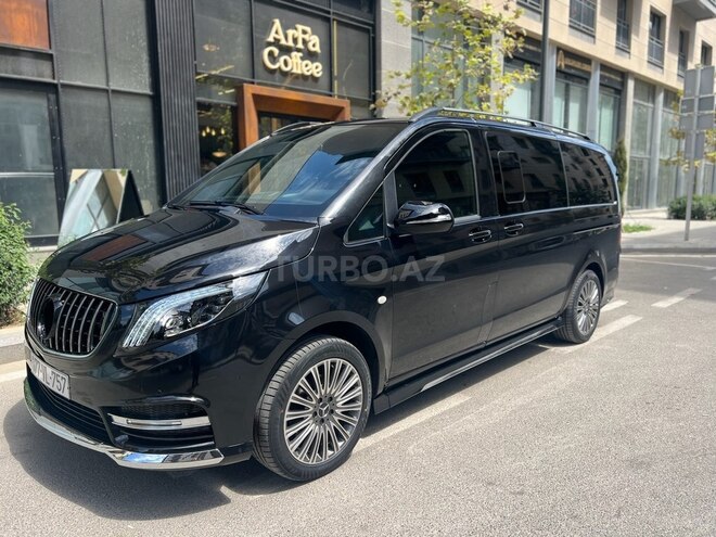 Mercedes  2017, 99,000 km - 2.0 l - Bakı