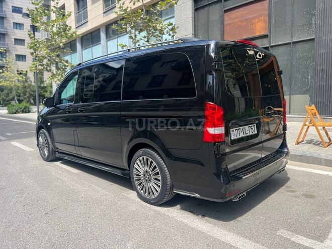 Mercedes  2017, 99,000 km - 2.0 l - Bakı
