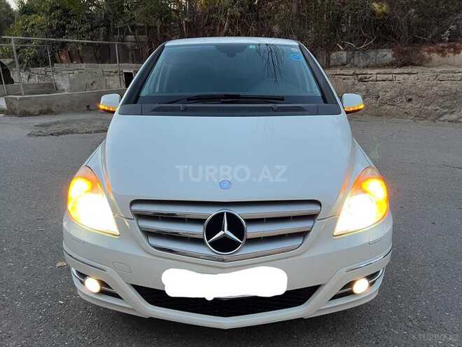 Mercedes B 170 2011, 135,000 km - 1.7 л - Sumqayıt