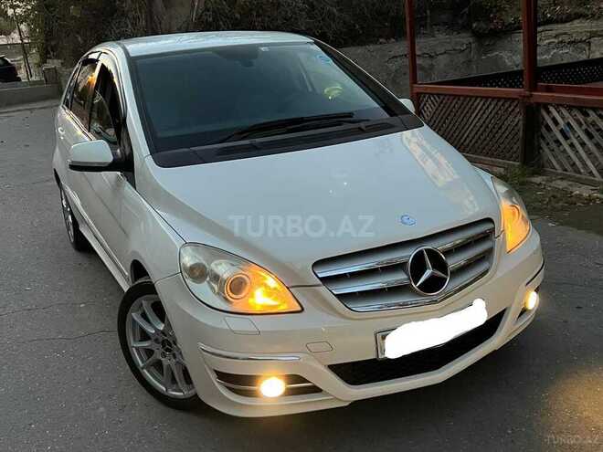 Mercedes B 170 2011, 135,000 km - 1.7 л - Sumqayıt