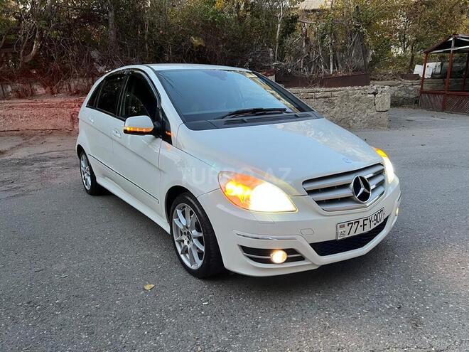 Mercedes B 170 2011, 135,000 km - 1.7 л - Sumqayıt