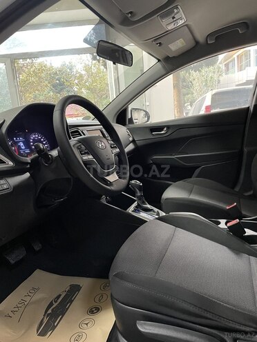 Hyundai Accent 2019, 83,000 km - 1.4 l - Bakı