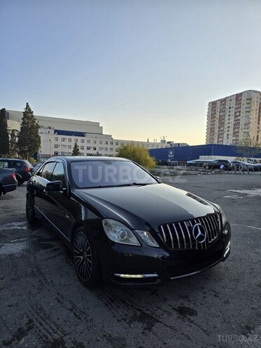 Mercedes E 220 2010, 310,000 km - 2.1 л - Bakı