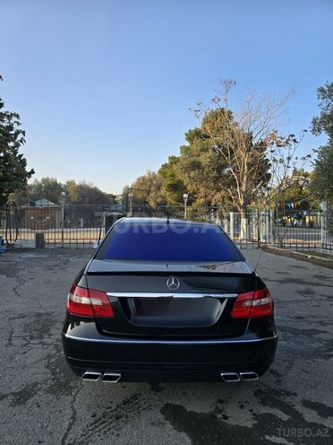 Mercedes E 220 2010, 310,000 km - 2.1 л - Bakı